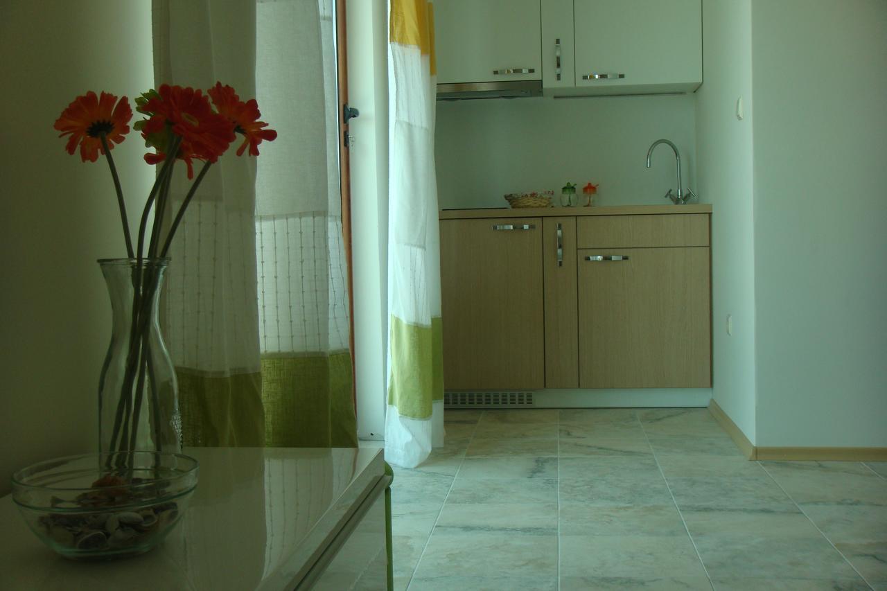Liberty Residence Primorsko Exterior photo